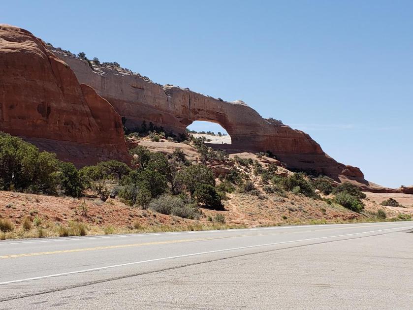 Wilson arch south of Moab